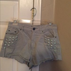 High Wasted Shorts
