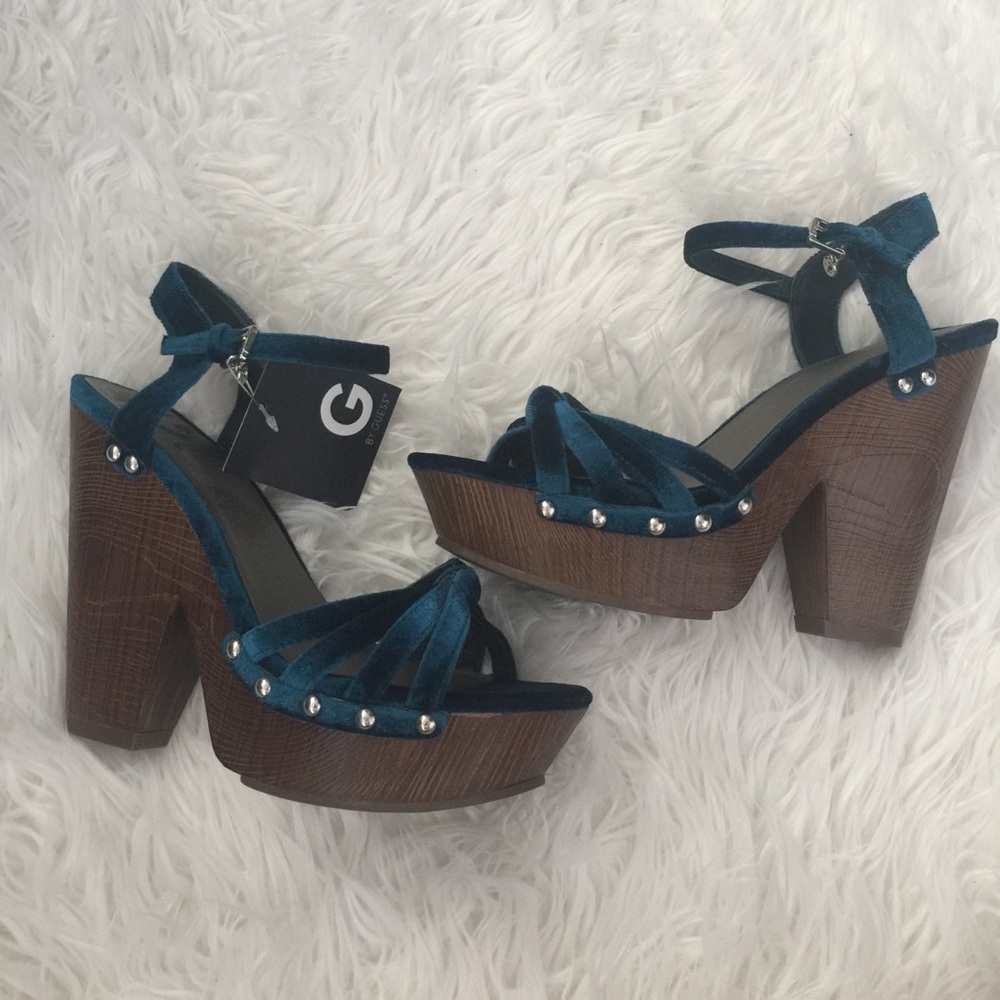G BUY GUESS -New Velour Velvet Ankle Strap Wedge