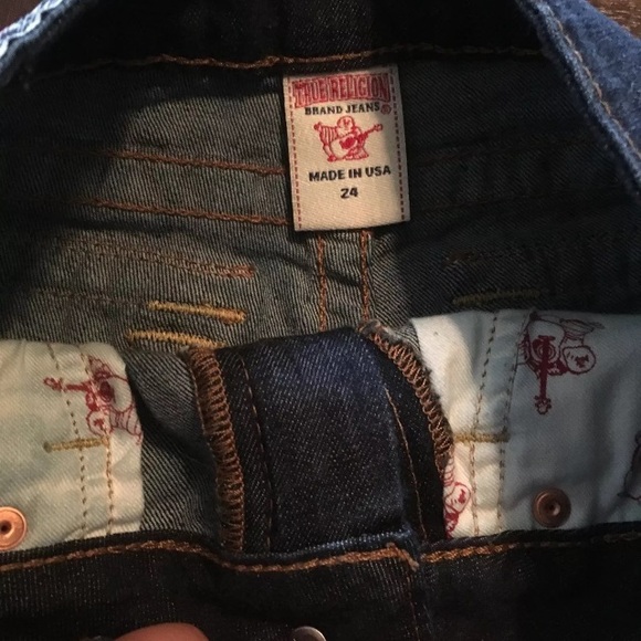 True religion cut off shorts - Picture 3 of 3