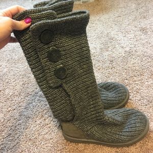 Gray Sweater Uggs