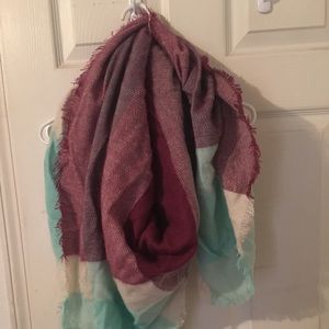 Trendy blanket scarf