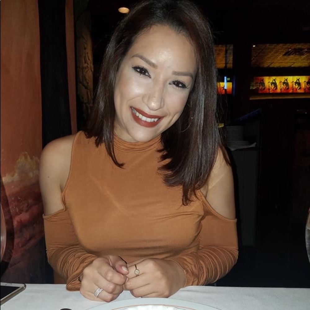 Meet your Posher, Clarissa