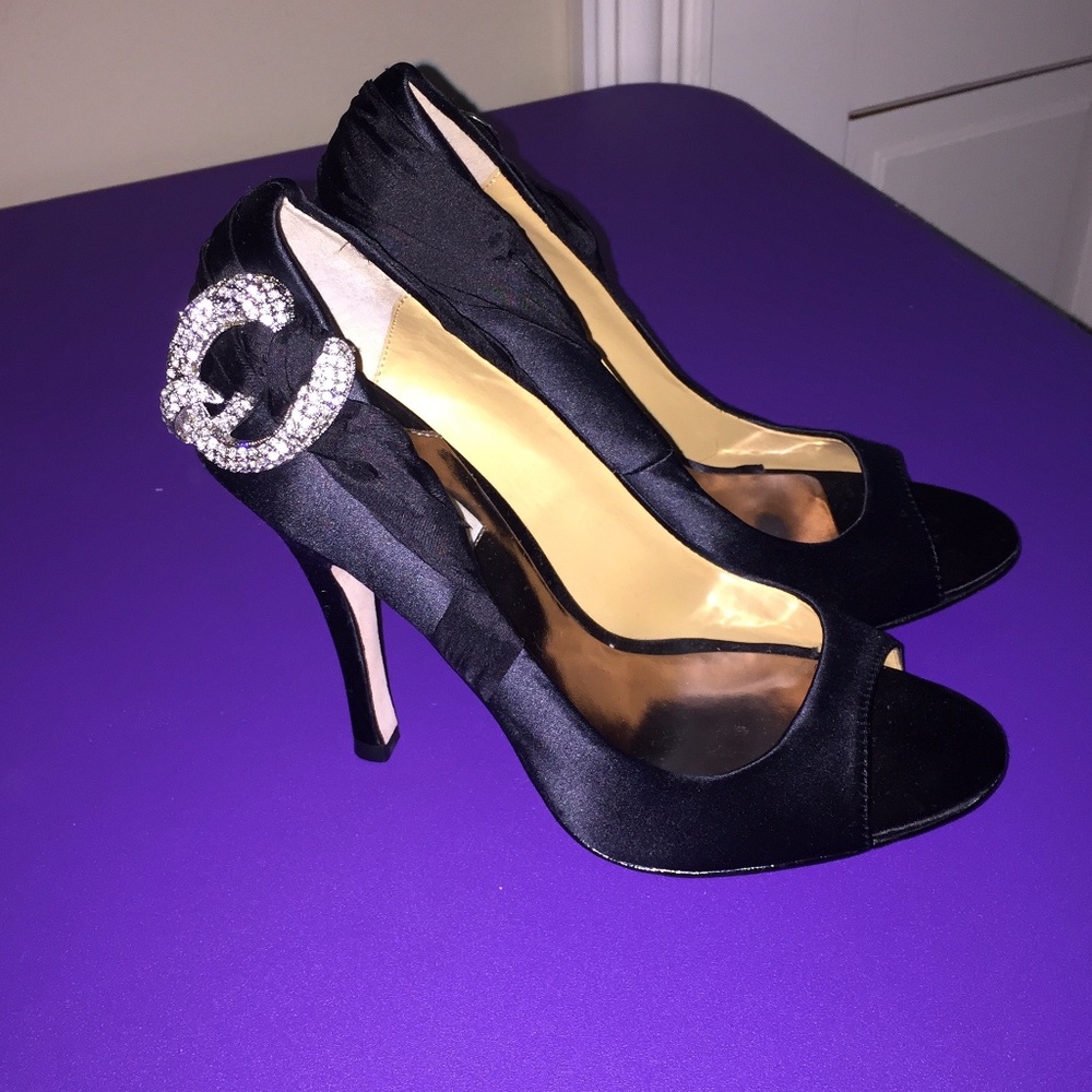 Badgley Mischka Heel Shoes