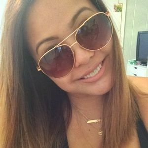 Meet your Posher, Kristin