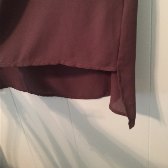 SUPER EDGY SPIKED SHOULDER SLEEVELESS TAUPE TOP - Picture 3 of 8