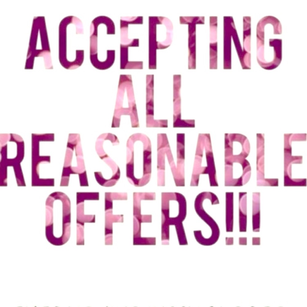 I'm accepting all reasonable offer. Thank you!!