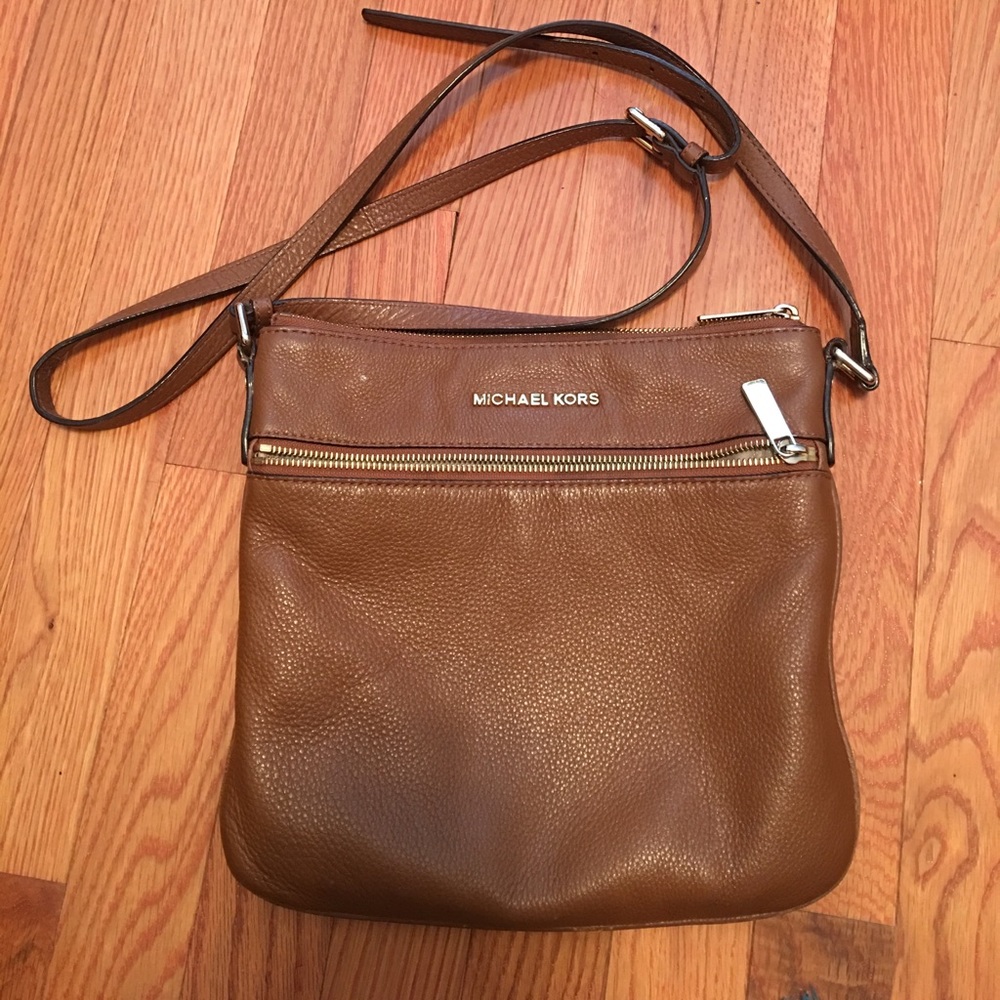 Michael kors brown crossbody
