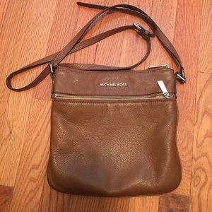 Michael kors brown crossbody