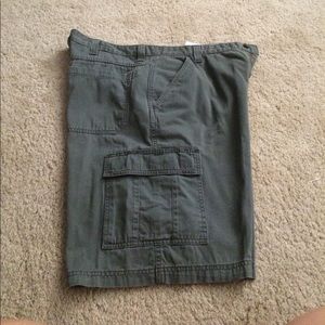 Men’s cargo shorts