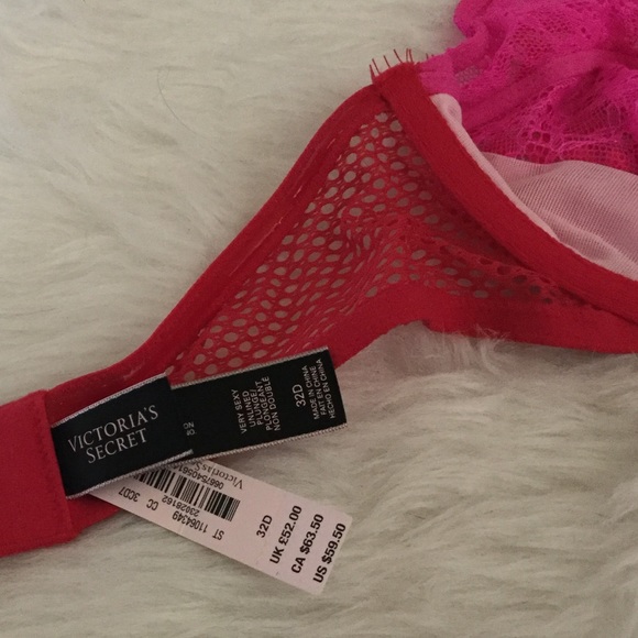 NWT VS Very Sexy Unlined Plunge Halter Bra - Picture 4 of 4
