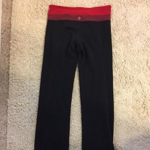 Lululemon size 6 yoga pants