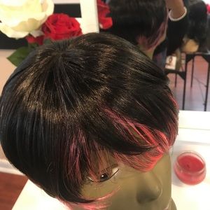 Short synthetic black and pink wig