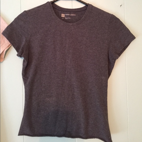 BASIC TEE BUNDLE!!! gray round neck & cream v neck - Picture 3 of 5