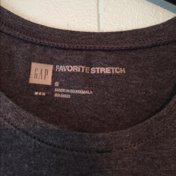 BASIC TEE BUNDLE!!! gray round neck & cream v neck - Picture 5 of 5