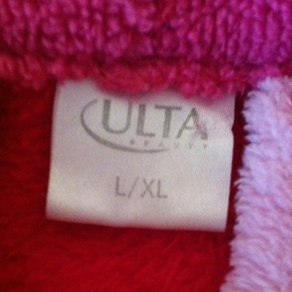 Fleece Robe - Picture 2 of 2