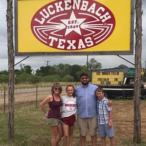 Meet your Posher, Tommy n amy