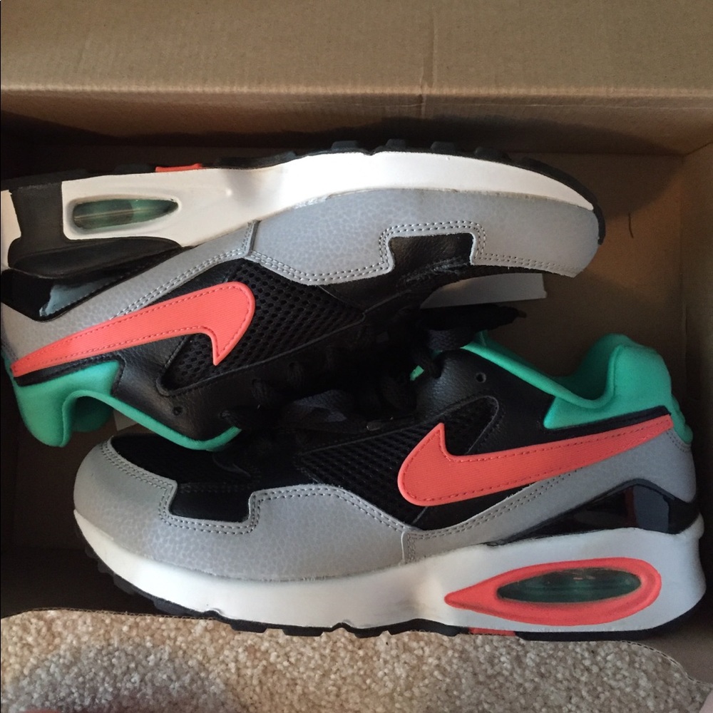 Nike Air MAX