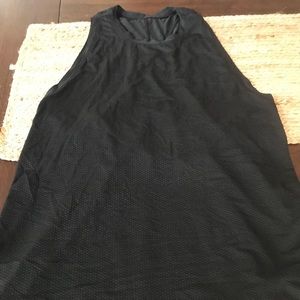 Tie back halter top. Excellent used condition