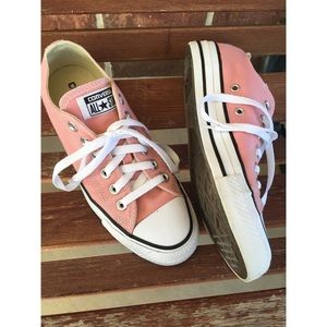 💥SALE TODAY ONLY💥Converse