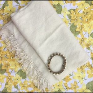 Cream or ivory vintage knit scarf