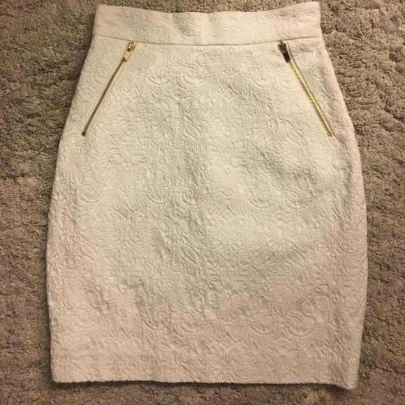 h&m white lace skirt