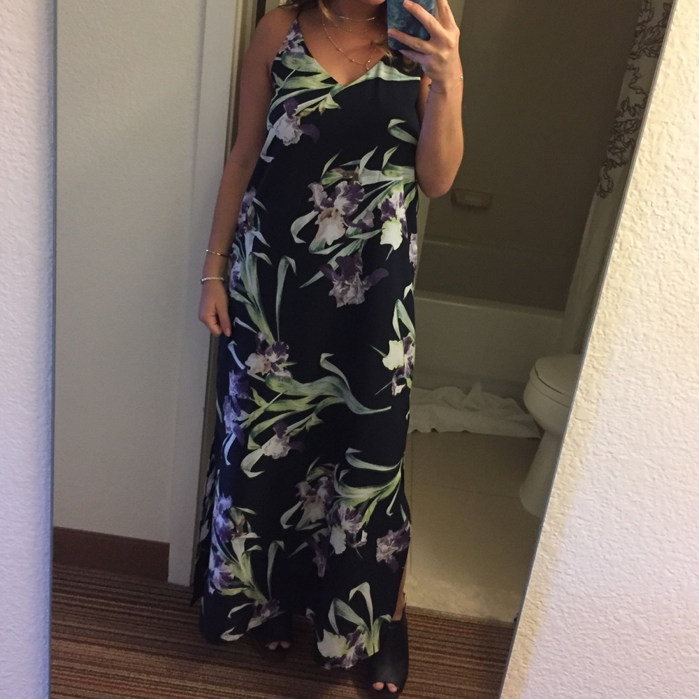 Maxi dress by Eliane Rose