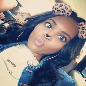 Meet your Posher, Maxie