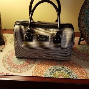 Authenticate Kate spade handbag