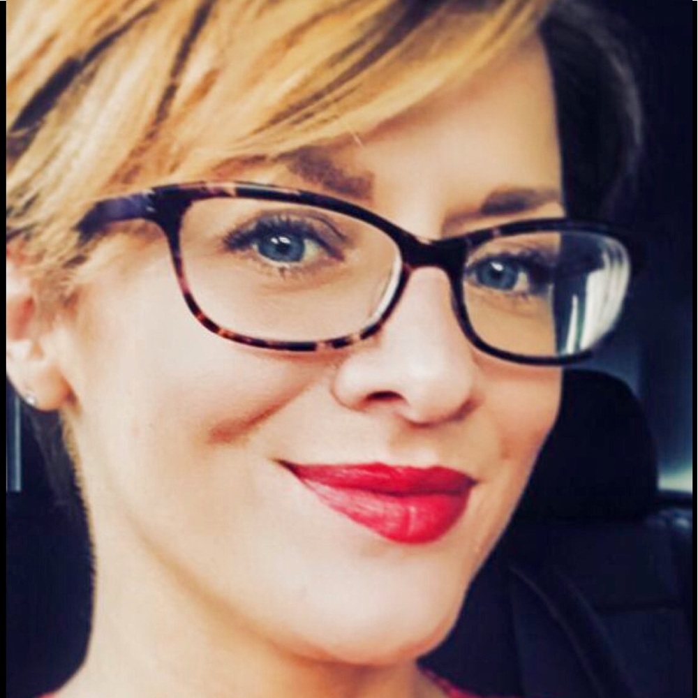 Meet your Posher, Rebecca