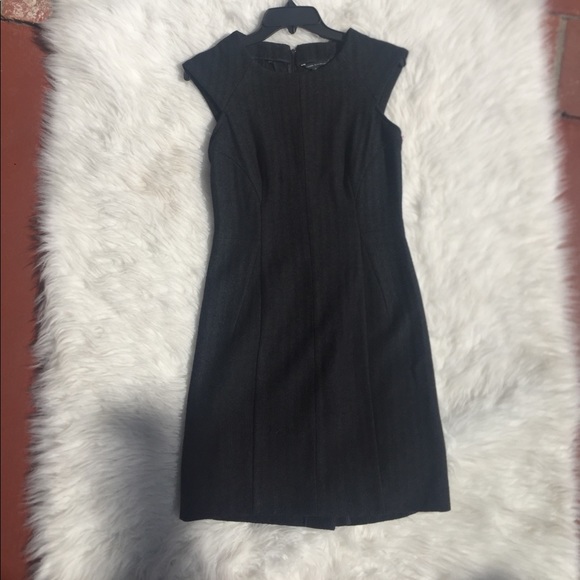 Banana Republic Dress Size 8 - Picture 3 of 7