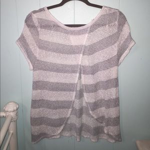 WHITE & SILVER STRIPED KNIT TEE W/ SLIT BACK