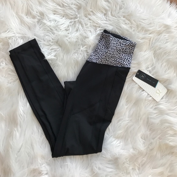 • Lululemon • All The Right Places Black Leggings - Picture 4 of 5