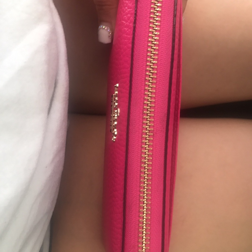 Kate spade leather wallet