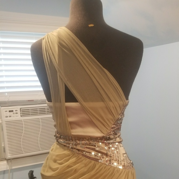 Bebe Dress - Picture 5 of 8