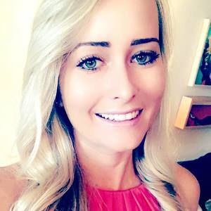 Meet your Posher, Caitlin