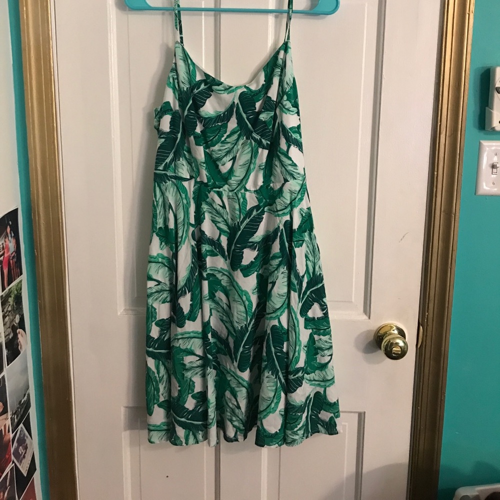 Tropical dress 🌴🌴