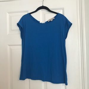 Small LOFT top with string tie back neckline.