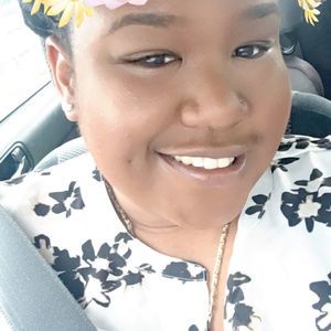 Meet your Posher, Ashlee