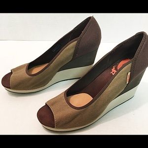 Teva Women’s Mush Promenade Wedge Sandal 10