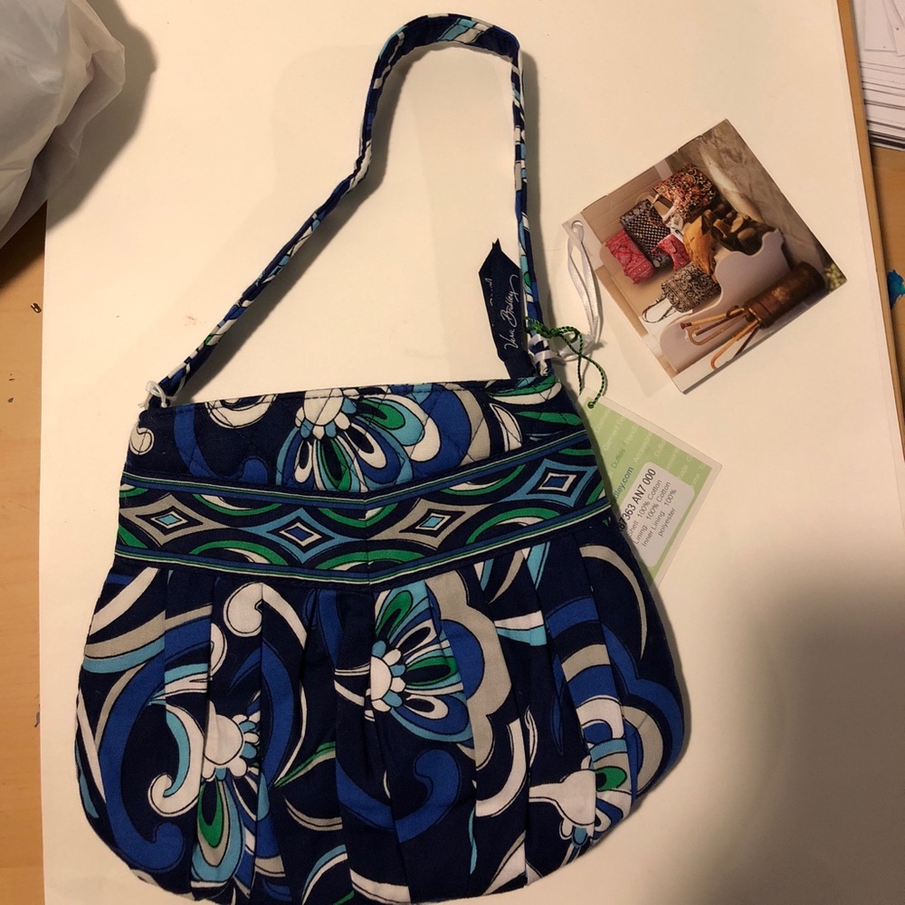Cute Vera Bradley Handbag!!