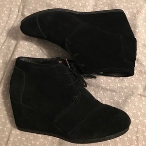 Black Tom Dessert Wedges