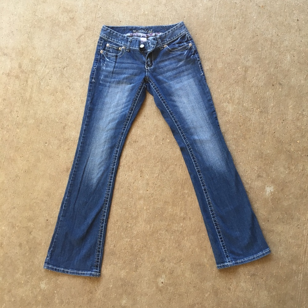 'Maurice's' Bootcut Jeans- sz(1/2R)