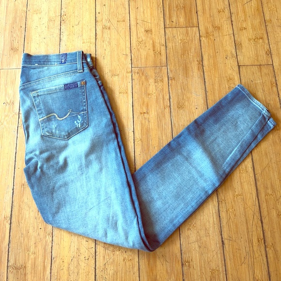 7 For All Mankind Size 26 - Picture 1 of 1