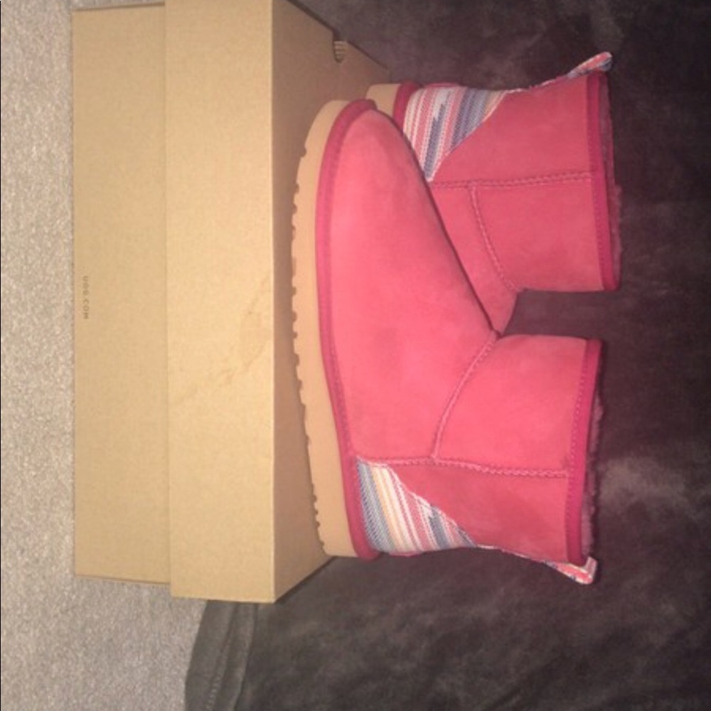 Pink Uggs