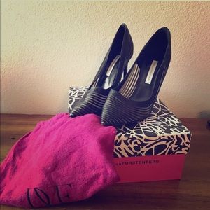 Diane von Furstenburg Bridgette heels