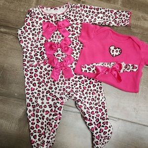 3 piece set baby girl. 6 month