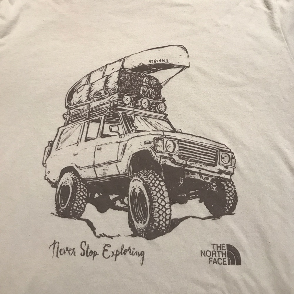 North Face t shirt, tan size Large