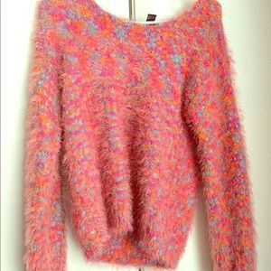 F21 ultra soft fuzzy pink sweater