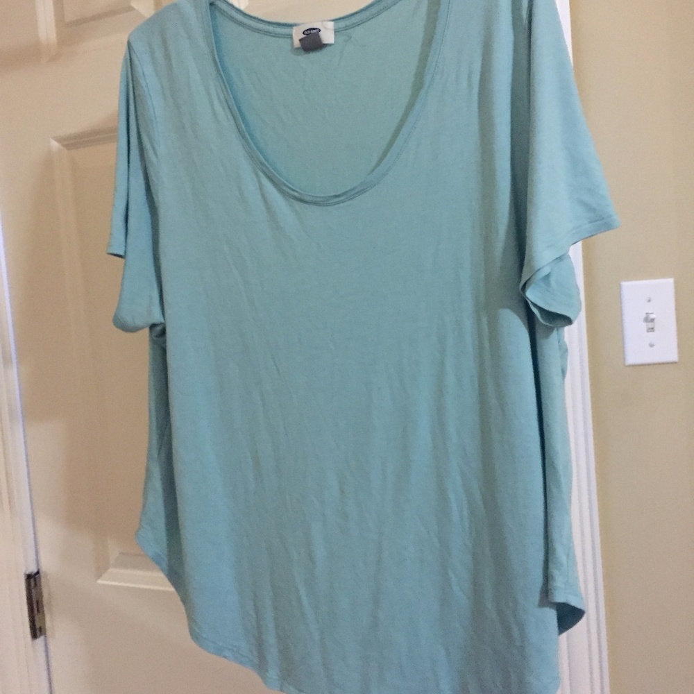 Old Navy Scoop Shirt
