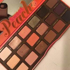 Too Faced Sweet Peach Palette
